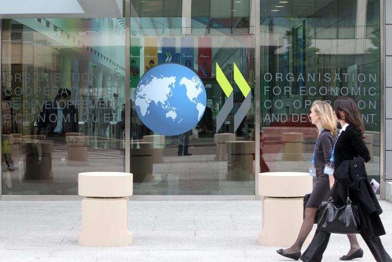 Inngangen til OECDs hovedkvarter i Paris (foto: OECD/Victor Tonelli)